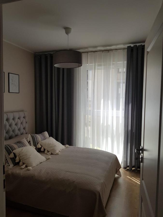 Apartament Old Town Wes Quality Suite بوزنان المظهر الخارجي الصورة